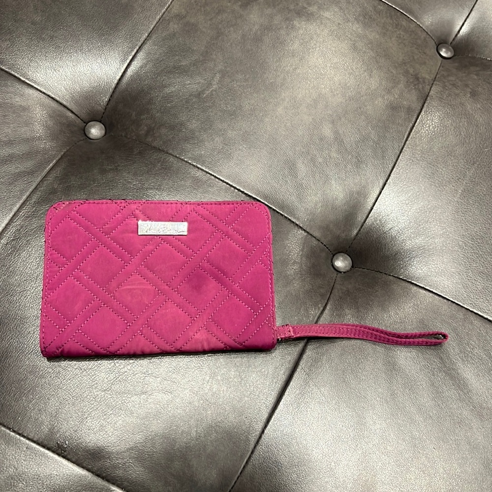 Vera Bradley Quilted Accordion wristlet/clutch